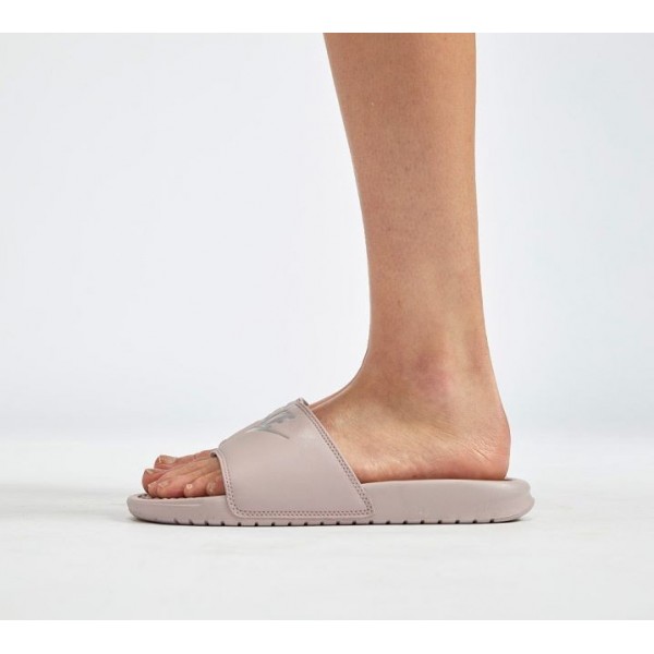 Nike Benassi JDI Sandalen Damen