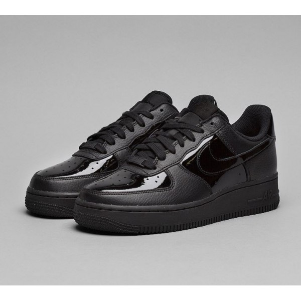 Nike Air Force 107 Patent Turnschuhe Herren