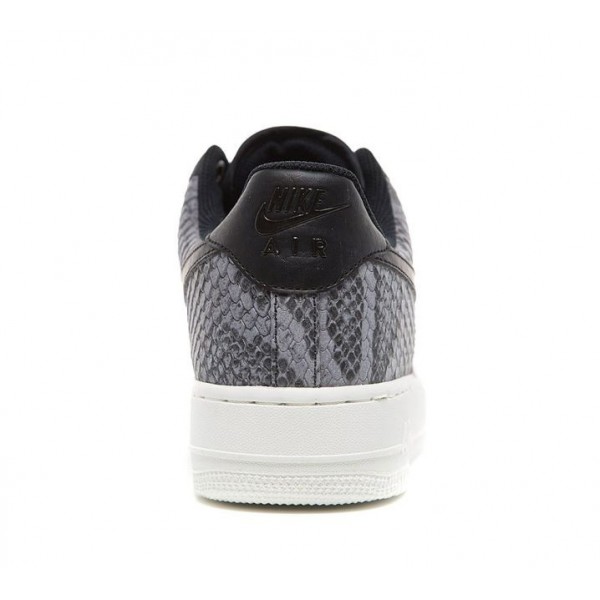 Nike Air Force 1 07 LV8 Turnschuhe Herren
