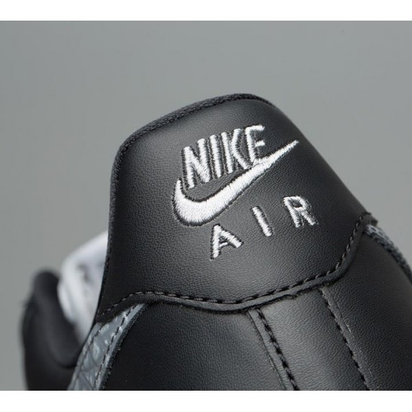 Nike Air Force 1 07 LV8 Turnschuhe Herren