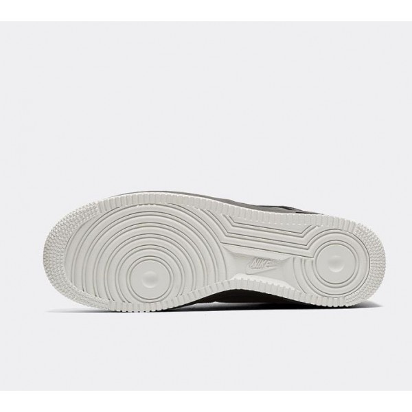 Nike Air Force 1 07 Turnschuhe Herren